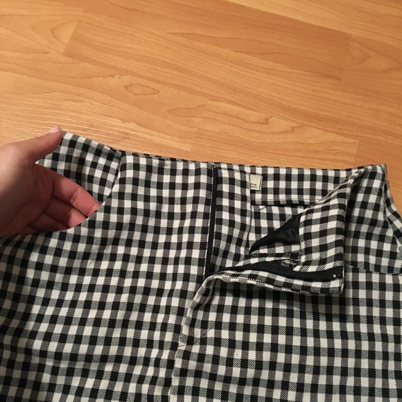 PULL & BEAR Tailored mini skirt pockets (small) - Picture 4 of 10